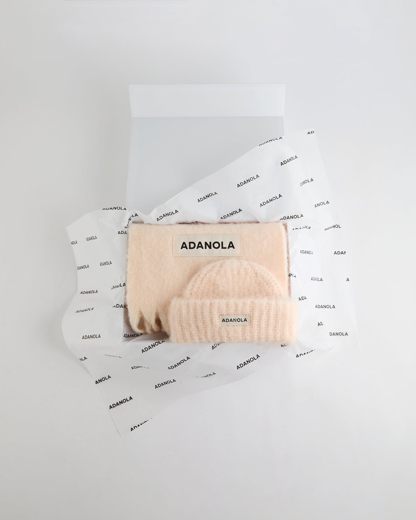 Box Set Beanie and Scarf - Light Pink